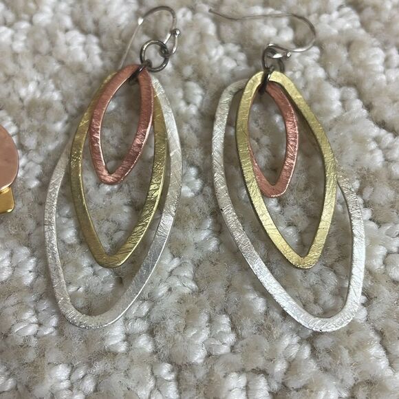 Set of 2 Artisan Crafted Earrings - Picture 3 of 3
